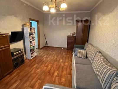2-комнатная квартира, 59 м², 3/3 этаж, Шакарима 159 за 15 млн 〒 в Усть-Каменогорске