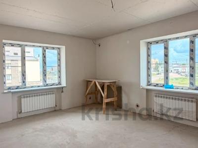 3-бөлмелі пәтер · 110 м² · 3/9 қабат, Алтын орда ш/а., бағасы: 40.8 млн ₸ в Актобе, мкр. Алтын орда