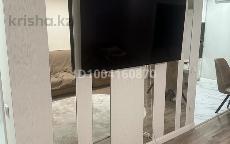3-комнатная квартира · 90 м² · 5/5 этаж, мкр Думан-2 16 за 60 млн ₸ в Алматы, Медеуский р-н — фото 2