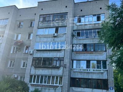 2-бөлмелі пәтер · 48 м² · 3/5 қабат, Потанина 16 — Напротив магазина Жастар, бағасы: 25 млн ₸ в Усть-Каменогорске, Ульбинский