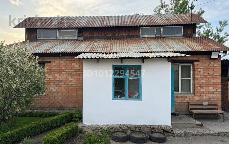 Жеке үй · 4 бөлме · 100 м² · 5 сот., Восточник 8/1 — Район Водоканала, бағасы: 10 млн ₸ в Усть-Каменогорске — фото 2