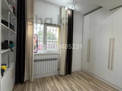 2-бөлмелі пәтер · 49 м² · 1/9 қабат, Айнабұлақ-2 ш/а. 85, бағасы: 25.5 млн ₸ в Алматы, Жетысуский р-н