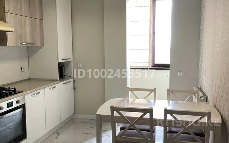 2-бөлмелі пәтер · 75 м² · 7/8 қабат, 18-й микрорайон, 18-й микрорайон, бағасы: 48 млн ₸ в Шымкенте, Аль-Фарабийский р-н — фото 2