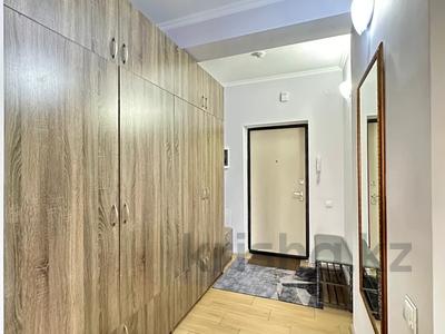 3-комнатная квартира · 80 м² · 4/12 этаж, мкр Жетысу-1 28а — Момышулы за 370 000 〒 в Алматы, Ауэзовский р-н