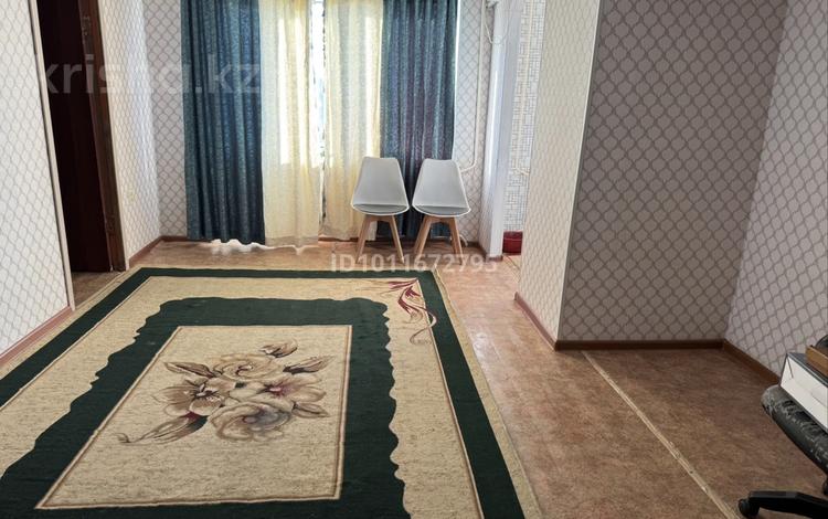 2-бөлмелі пәтер · 55 м² · 5/5 қабат, Толеби 53 46 — КМК карама карсы, бағасы: 7 млн ₸ в Кентау — фото 2
