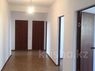 3-комнатная квартира, 92 м², 5/5 этаж, Мкр Бирлик за 30 млн 〒 в Талдыкоргане