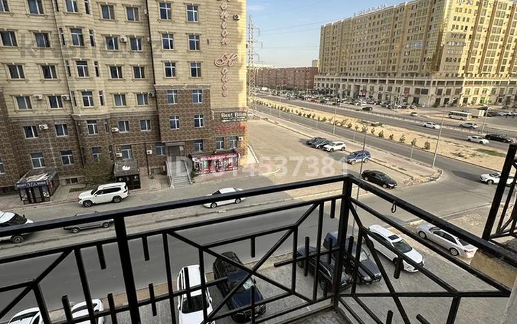3-комнатная квартира · 100 м² · 3/14 этаж, 19-й мкр 44 за 48 млн ₸ в Актау — фото 2