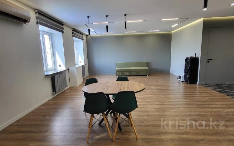 3-комнатная квартира · 112 м² · 8/9 этаж, пр-т Абая 244 — 2 база за 40.9 млн ₸ в Уральске — фото 6