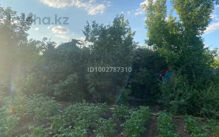 Саяжай · 1 бөлме · 18 м² · 6 сот., мкр Кунгей — СО петушок Уштобе, бағасы: 2.5 млн 〒 в Караганде, Казыбек би р-н — фото 2