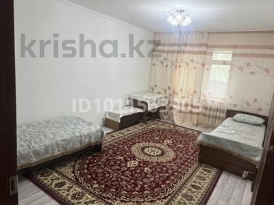 3-комнатная квартира · 115 м² · 2/5 этаж, Жұлдыз 28 — Мкр Восточныә напротив Госпотоль за 180 000 ₸ в Талдыкоргане, мкр военный городок Жулдыз