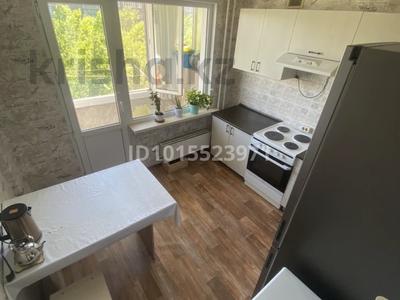 2-комнатная квартира · 50.5 м² · 2/5 этаж, Жастар 23 за 26.5 млн ₸ в Усть-Каменогорске, Ульбинский