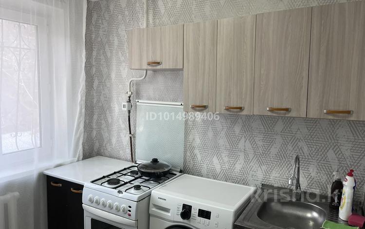 1-комнатная квартира · 30 м² · 1/5 этаж, Майкудук, мкр Восток-2 9 — тд ануар за 9.9 млн ₸ в Караганде, Алихана Бокейханова р-н — фото 2