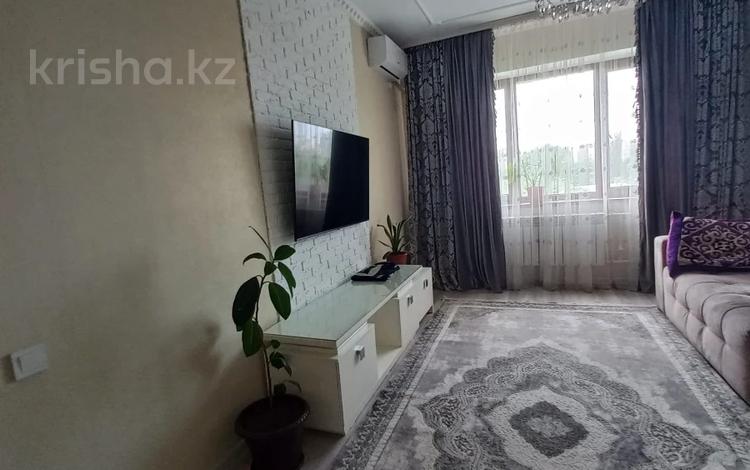 3-комнатная квартира · 73 м² · 5/9 этаж, мкр Жетысу-2 52 за 47 млн ₸ в Алматы, Ауэзовский р-н — фото 11