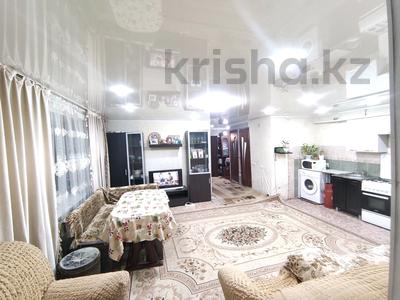 3-комнатная квартира · 64.1 м² · 1/2 этаж, 19 линия за 12 млн ₸ в Семее