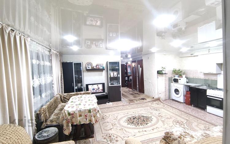 3-комнатная квартира · 64.1 м² · 1/2 этаж, 19 линия за 12 млн ₸ в Семее — фото 5