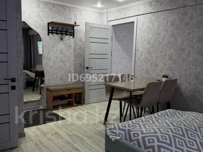 2-комнатная квартира · 42 м² · 4/4 этаж, Байсеитовой 3 — Центр города. До набережной 3 минуты. Евроремонт. за 20 000 ₸ в Балхаше