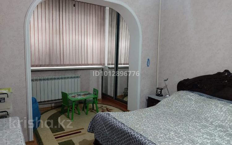 4-бөлмелі пәтер · 83 м² · 2/5 қабат, мкр Салтанат 26 — сейфуллина, бағасы: 29 млн ₸ в Таразе — фото 2