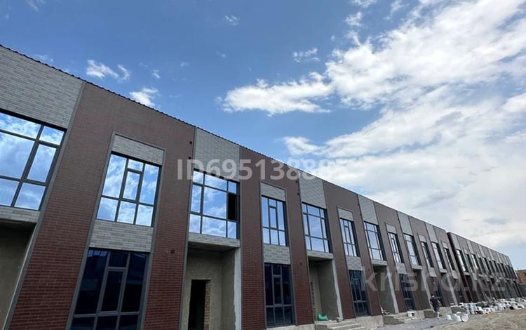 4-бөлмелі пәтер · 175 м² · 2/2 қабат, Дуйсен Баянова, бағасы: 37 млн ₸ в Таразе — фото 39