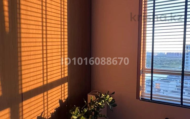 4-комнатная квартира · 120 м², е 882 — набережная за 95 млн ₸ в Астане, Сарыарка р-н — фото 2