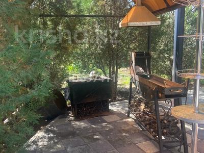 Отдельный дом · 6 комнат · 135 м² · 8 сот., Наурыз 15а за 40 млн 〒 в Кемертогане