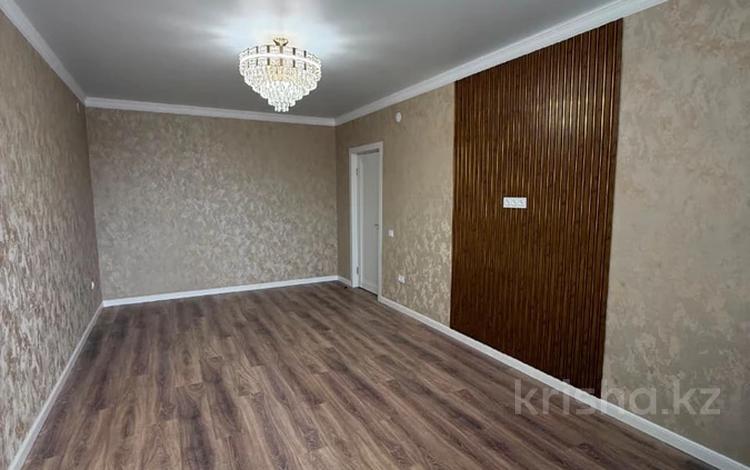 2-бөлмелі пәтер · 64 м² · 5/5 қабат, мкр. Алтын орда, Батыс-2 53г/2, бағасы: 23.6 млн ₸ в Актобе — фото 4