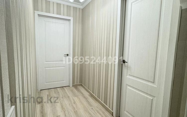 2-комнатная квартира, 45 м², 1/4 этаж, мкр №10 19 — Шаляпина Берегового