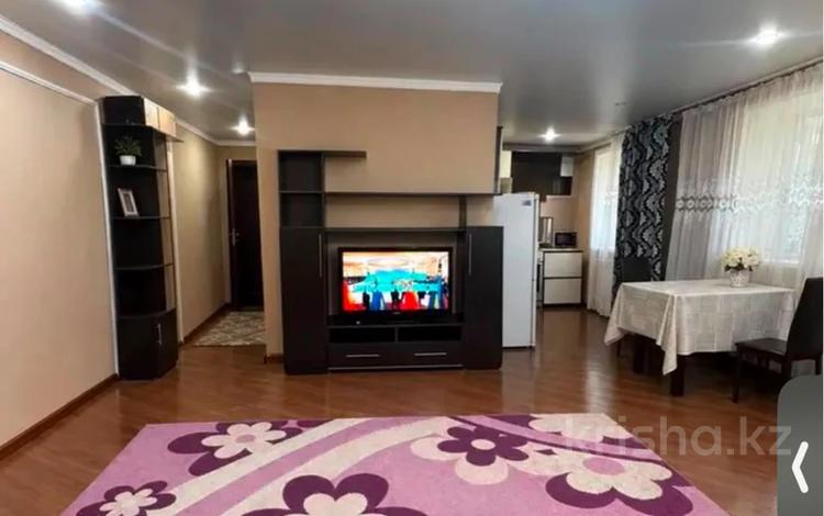 2-комнатная квартира · 56.5 м² · 5/5 этаж, Момышулы 11 за 20.5 млн ₸ в Семее — фото 2
