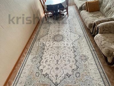 3-бөлмелі пәтер · 67 м² · 6/9 қабат, Камзина 27 — Остановка больничный, бағасы: 21 млн ₸ в Аксу