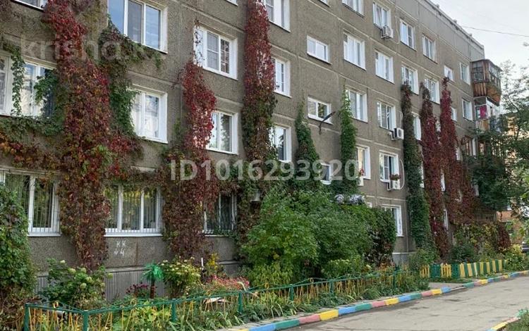 2-комнатная квартира · 49 м² · 1/5 этаж, проспект Нурсултана Назарбаева 23/2 за 180 000 ₸ в Усть-Каменогорске, Ульбинский — фото 2