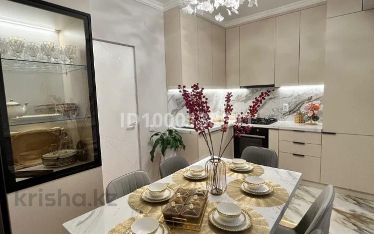 3-комнатная квартира · 65 м² · 1/9 этаж, мкр Шугыла, Мкр. Шугыла 340/4 к10 за 49.9 млн ₸ в Алматы, Наурызбайский р-н — фото 2