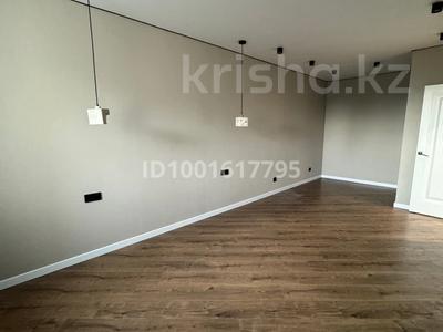 Продажа квартир в Западно-Казахстанской обл.: 1-комнатная квартира · 53.5 м² · 3/9 этаж, Есенжанова 3/3 за 24.5 млн 〒 1-комнатная квартира · 53.5 м² · 3/9 этаж, Есенжанова 3/3 за 24.5 млн 〒 в Уральске