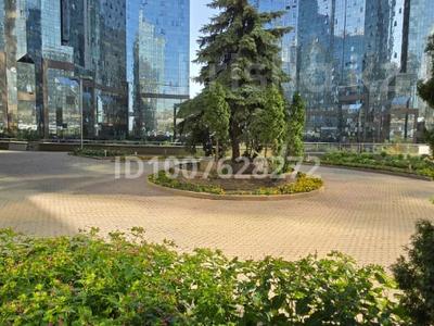 2-комнатная квартира · 91 м² · 23/28 этаж, Аль-Фараби 7 за 83.7 млн ₸ в Алматы, Бостандыкский р-н
