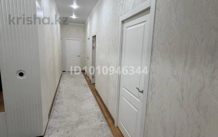 3-бөлмелі пәтер · 82 м² · 8/11 қабат, 31Б мкр 8 — ЖК “Rose”, бағасы: 24.5 млн ₸ в Актау — фото 2