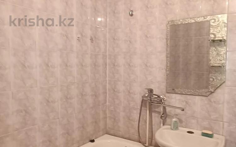 1-комнатная квартира · 40 м² · 2/5 этаж, ВАЛИХАНОВА 46В за 130 000 ₸ в Петропавловске — фото 2