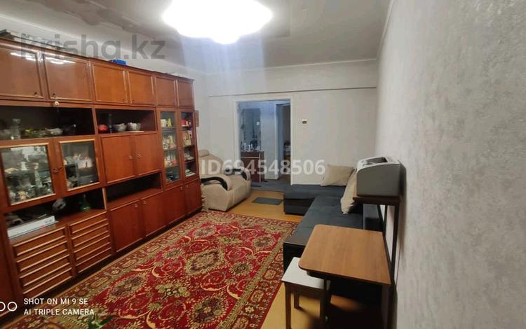 3-бөлмелі пәтер · 75.7 м² · 2/5 қабат, проспект Рыскулова 58 — Район Рыскулова Белинского, бағасы: 42 млн ₸ в Алматы, Жетысуский р-н — фото 2