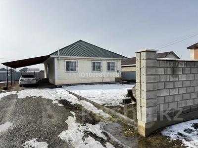 Жеке үй · 4 бөлме · 110 м² · 10 сот., Молдағұлова 51, бағасы: 33 млн 〒 в Талдыкоргане, село Ынтымак