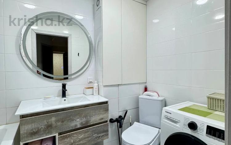 2-бөлмелі пәтер · 55 м² · 3/5 қабат, мкр 12, бағасы: 18 млн ₸ в Актобе — фото 2