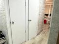 3-комнатная квартира · 48 м² · 4/5 этаж, Майкудук, 17й микрорайон за 12.7 млн ₸ в Караганде, Алихана Бокейханова р-н — фото 2