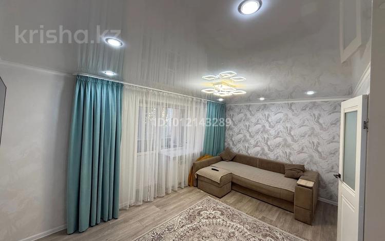 3-бөлмелі пәтер · 61 м² · 3/9 қабат, ул. Конституции Казахстана 76, бағасы: 27.5 млн ₸ в Петропавловске — фото 2