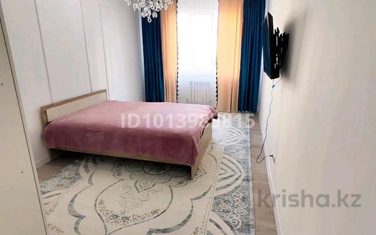 1-комнатная квартира · 45 м² · 4/12 этаж, Кошкарбаева 4 за 16 000 ₸ в  — фото 2