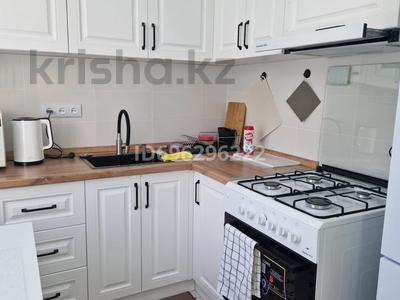 2-комнатная квартира · 45 м² · 4/4 этаж, Жарокова 97 — Жарокова Абая за 350 000 ₸ в Алматы, Алмалинский р-н