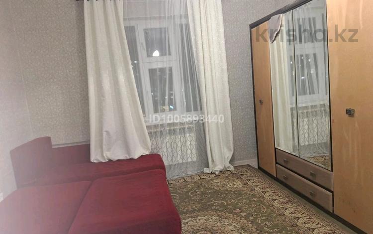 2-комнатная квартира · 65.5 м² · 5/5 этаж, 17-й мкр 92 за 120 000 ₸ в Актау — фото 2