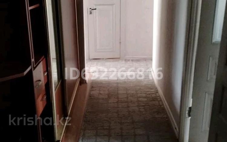 2-комнатная квартира · 54 м² · 5/5 этаж, Актамберди 84 — Возле базар Жаксылык Рай.больница шк 10 лицей за 11 млн ₸ в  — фото 2