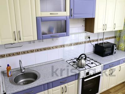 2-комнатная квартира, 50 м², 2 этаж помесячно, Назарбаева 15а за 240 000 〒 в Кокшетау