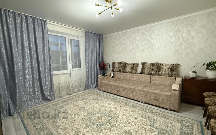 3-бөлмелі пәтер · 65 м² · 4/9 қабат, Гүлдер 3 ш/а., бағасы: 28 млн ₸ в Караганде, Казыбек би р-н — фото 2