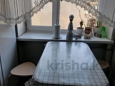 2-бөлмелі пәтер · 50 м² · 2/2 қабат, проспект Райымбека 36 — Емцова, бағасы: 24.7 млн ₸ в Алматы, Ауэзовский р-н