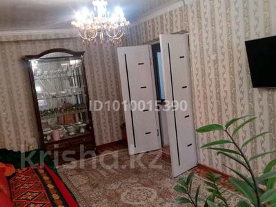 4-бөлмелі пәтер · 81 м² · 1/3 қабат, 18 мкр 13б — Рядом колледж,садик,супер маркеты,и школа, бағасы: 30 млн ₸ в Конаеве