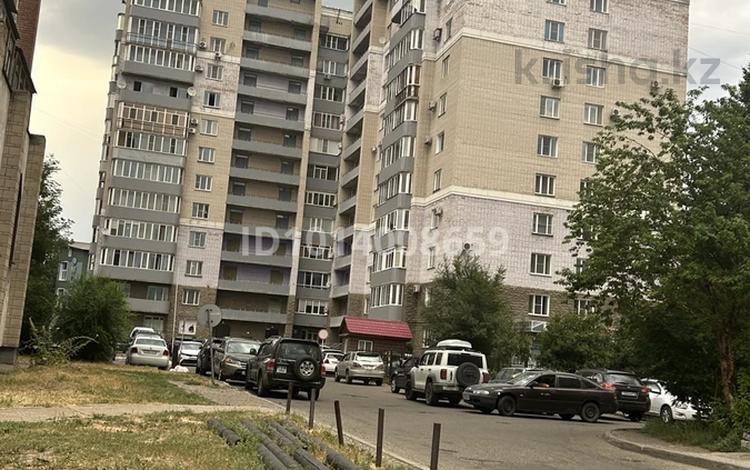 2-комнатная квартира · 70 м² · 7/12 этаж, Наб. Славского 64/1 — Стрелка за 265 000 ₸ в Усть-Каменогорске — фото 5