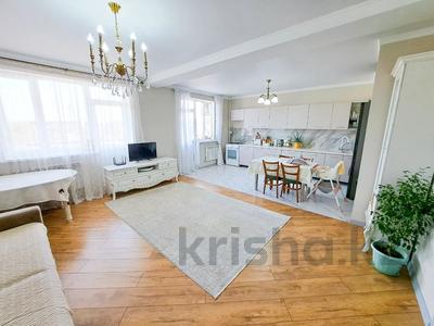 3-комнатная квартира · 90 м² · 4/5 этаж, Микр Самал за 40.5 млн 〒 в Талдыкоргане, мкр Самал