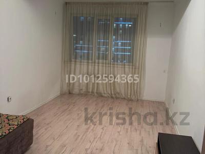 1-бөлмелі пәтер · 40 м² · 7/10 қабат, Кайыма Мухамедханова 17, бағасы: 180 000 ₸ в Астане, Есильский р-н
